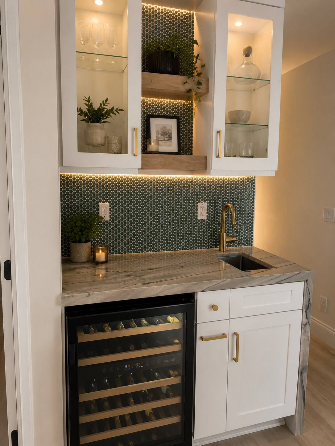 Bay Park kitchen with bar and wine fridge